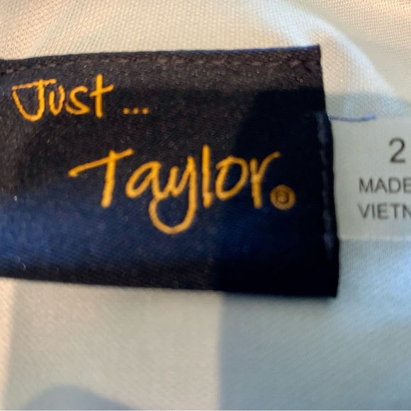 NWOT O’ SO CUTE “JUST TAYLOR” DRESS. SIDE SLIT POCKET ON EA SIDE. SLEEVELESS. - Picture 6 of 9